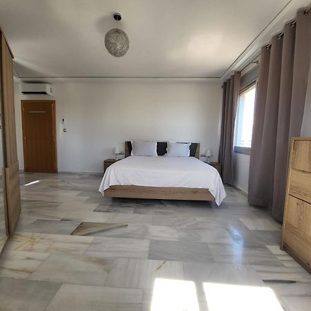 Mont Blanc :Appartement, Vue Sur Mer A 2 Minutes De La Gare. Tanger Extérieur photo