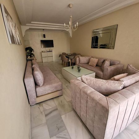 Mont Blanc :Appartement, Vue Sur Mer A 2 Minutes De La Gare. Tanger Extérieur photo