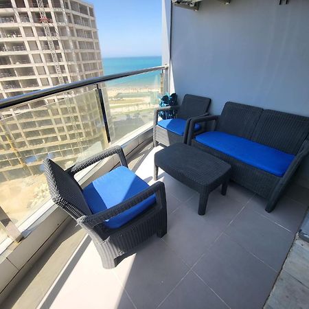 Mont Blanc :Appartement, Vue Sur Mer A 2 Minutes De La Gare. Tanger Extérieur photo