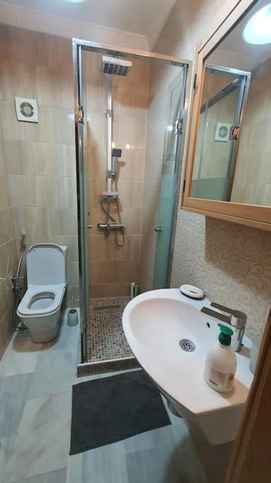 Mont Blanc :Appartement, Vue Sur Mer A 2 Minutes De La Gare. Tanger Extérieur photo