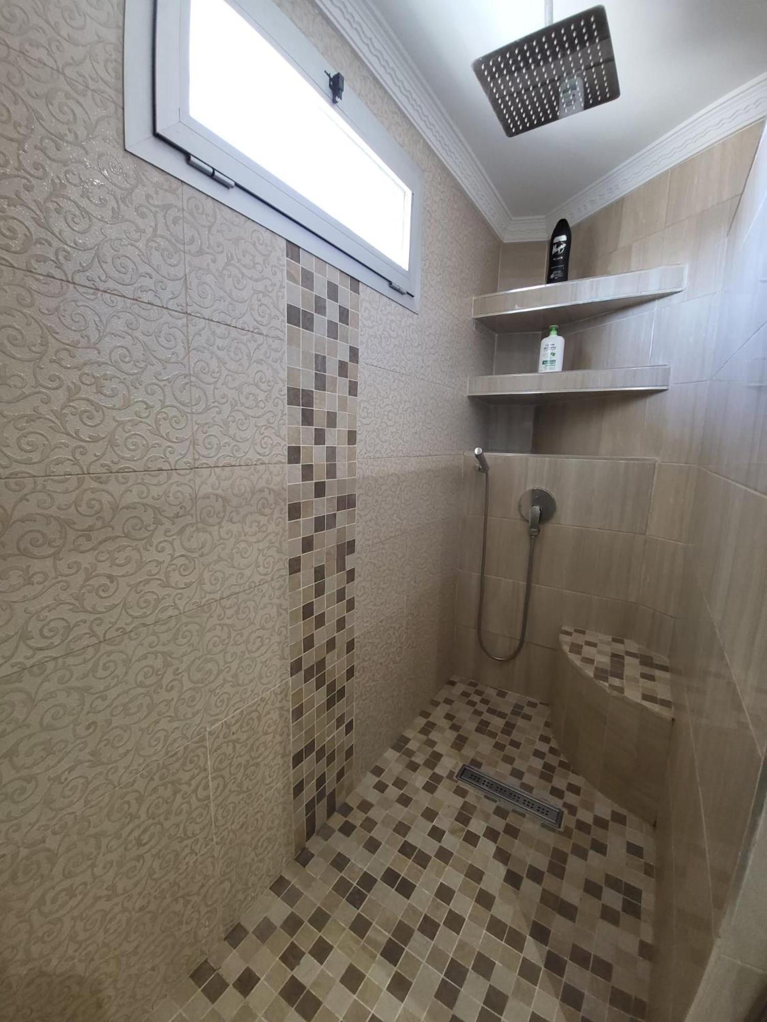 Mont Blanc :Appartement, Vue Sur Mer A 2 Minutes De La Gare. Tanger Extérieur photo